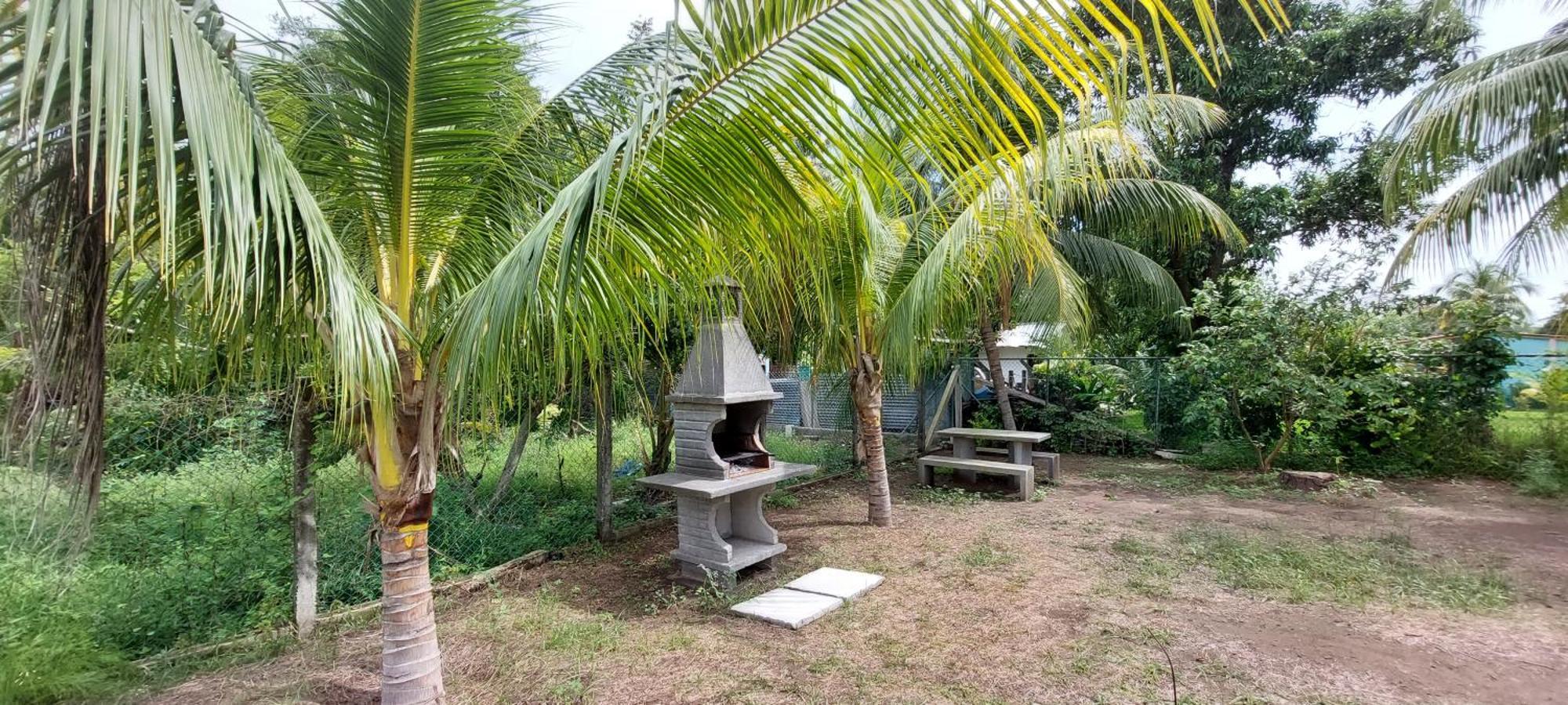 Rancho Lyon Playa Costa Azul Villa Sonsonate Exterior photo
